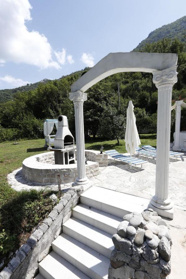 Villa D'Amore Montenegro Donji Morinj Exterior photo