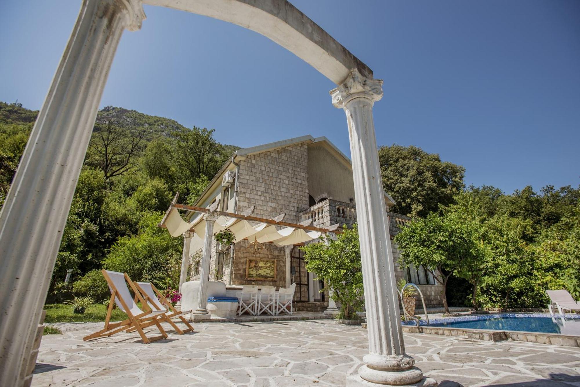 Villa D'Amore Montenegro Donji Morinj Exterior photo